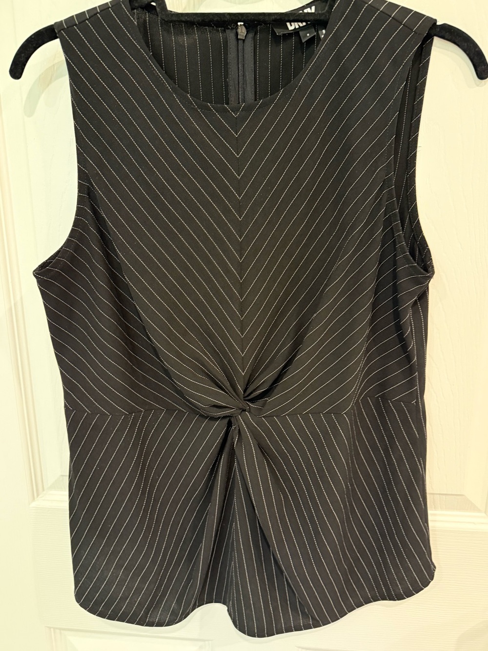 DKNY Black Pinstripe Sleeveless Twist Front Top